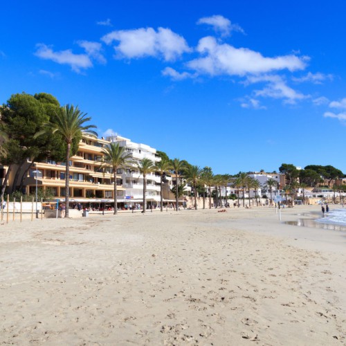 Strand en boulevard