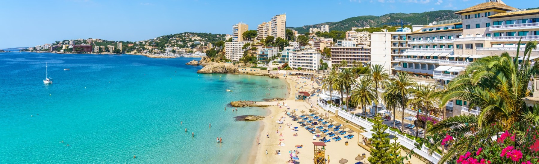 Palma de mallorca strand en stad