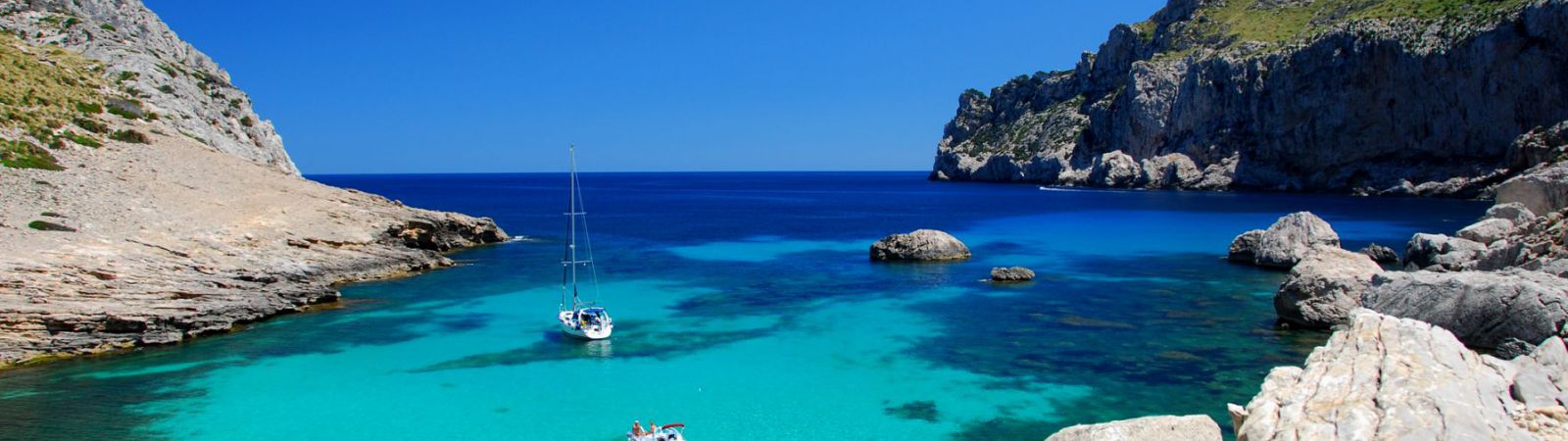 Afgelegen baai op Mallorca
