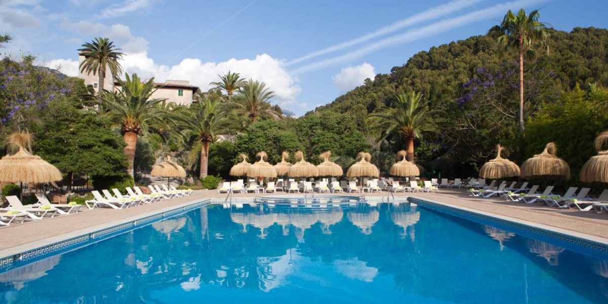 Hotel Es Port